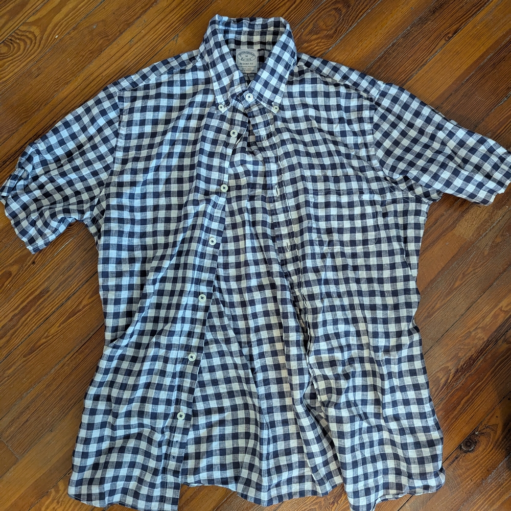 Brooks Brothers Blue and White Checkered Casual Button Down Shirt